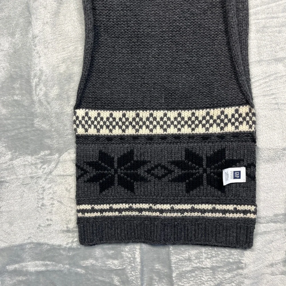 Vintage Y2K Gap Scarf Gray Lambswool Fair Isle Snowflake Knit Winter Accessory